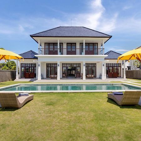 Villa Besakih 5Br, 5 Mins To Beach - Canggu Εξωτερικό φωτογραφία