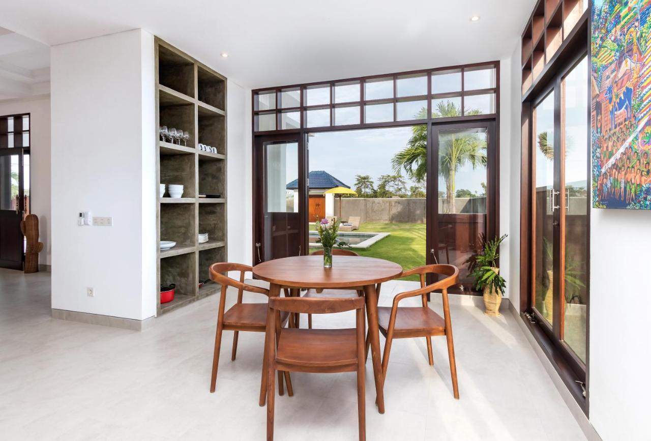 Villa Besakih 5Br, 5 Mins To Beach - Canggu Εξωτερικό φωτογραφία